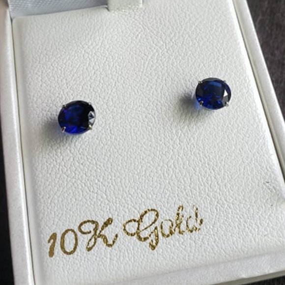 NWT 10k white gold with lab created sapphire - Picture 2 of 4